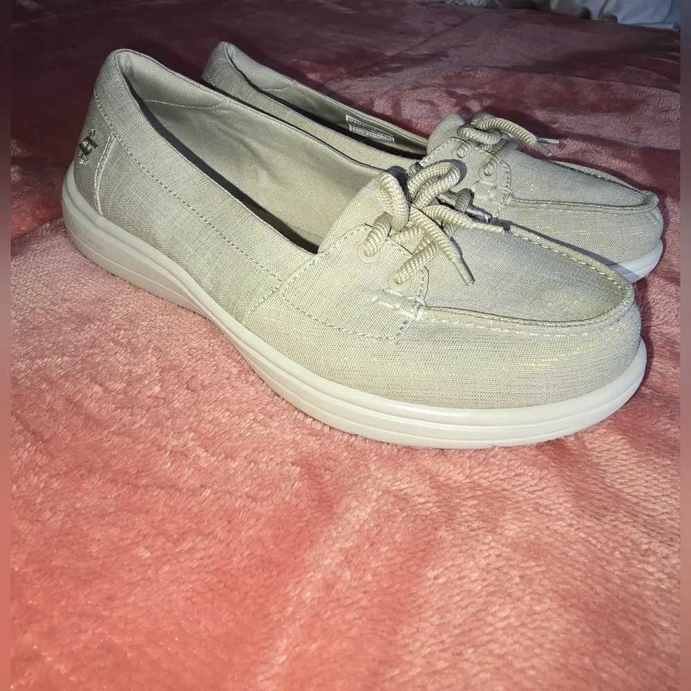 Skechers On-The-Go Radiant Riviera Slip-On Shoes-Size US 7(NWOT) - Picture 3 of 12